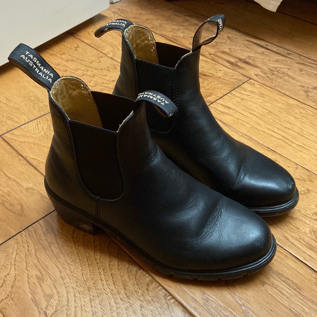Heeled Blundstones